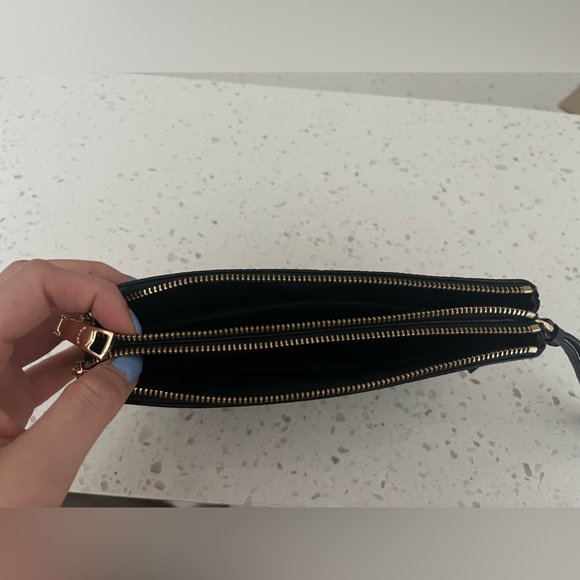 Black Coach Wristlet Double Zipper Compartment - Picture 3 of 4